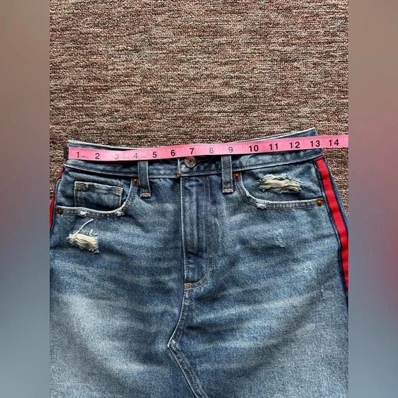 Like New Abercrombrie and Fitch Zoe Natural Rise vintage skirt size 25 - Picture 6 of 9